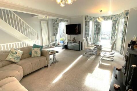 park lodge 4 lounge pic 2.jpg