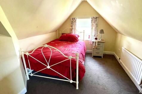 ROOM 2