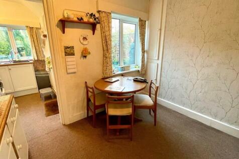 BREAKFAST ROOM