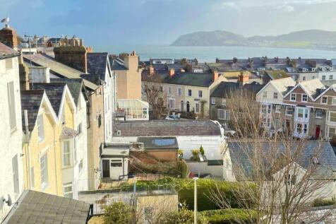 ormeside ct flat 14 view from bed 4.jpg