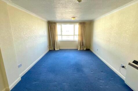 LOUNGE/ DINING ROOM