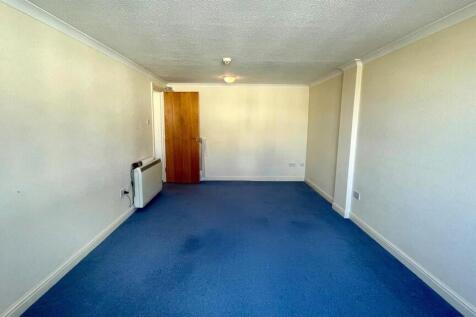 marlborough place 16 lounge pic 2.jpg