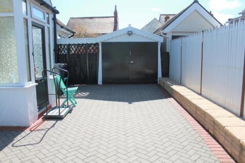 PREFABRICATED CONCRETE SINGLE CAR GARAGE
