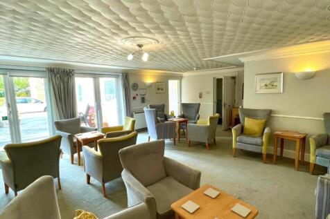 RESIDENTS LOUNGE