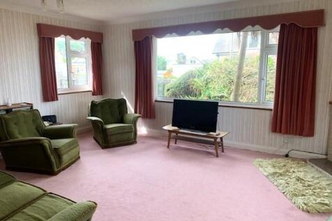 Aber Drive 20 lounge 1.jpg