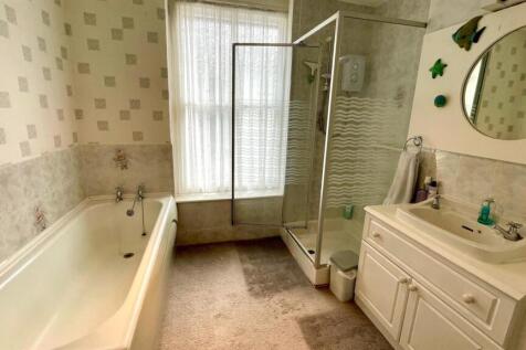 3 PIECE BATHROOM