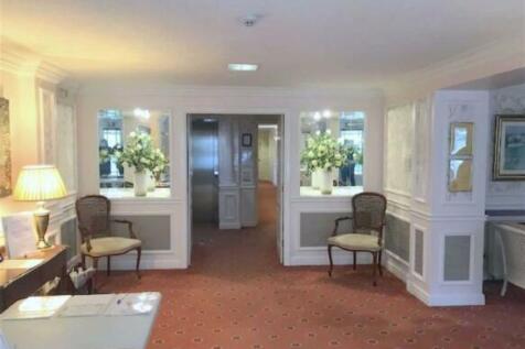 RECEPTION AREA