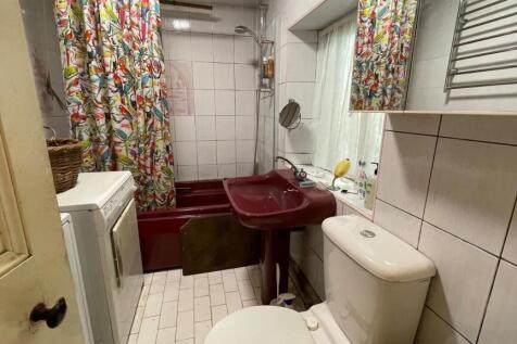 3 PIECE GROUND FLOOR BATHROOM