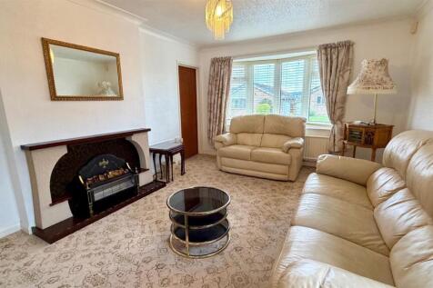 DOUBLE ASPECT LOUNGE