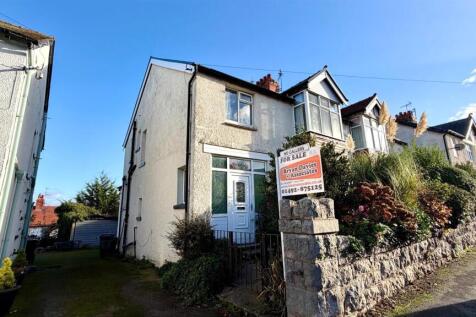 Colwyn Crescent 8 new.jpg