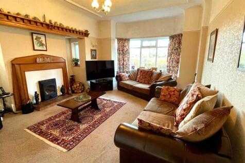 LOUNGE PLUS INGLENOOK