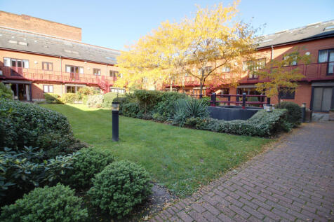 Property Image 8