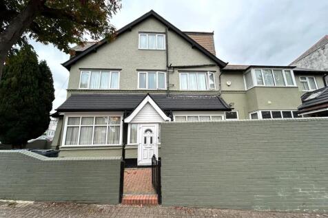 WhatsApp Image 20...