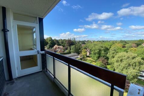 WhatsApp Image 20...