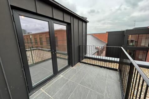 WhatsApp Image 20...