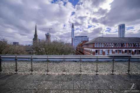 XT401985-HDR(3)