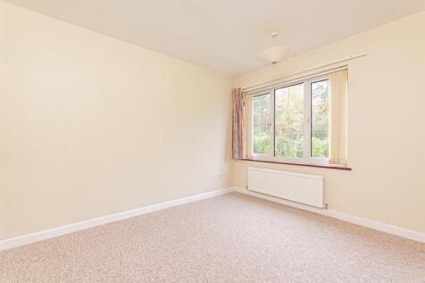 3 Old Wokingham Road (3).jpg