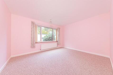 3 Old Wokingham Road (1).jpg