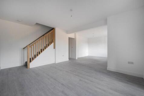 1374791-8-691dc42b78e84-ARW .jpg