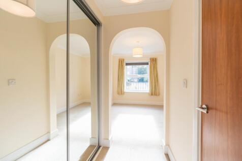64 Elizabeth Jennings Way-04181