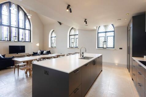 Kitchen Living Area