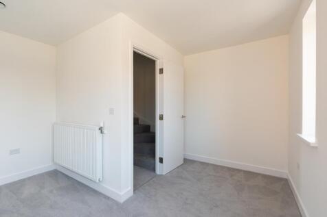 38 Lady White Crescent-08445