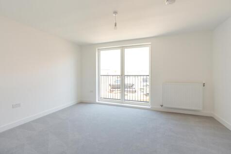 38 Lady White Crescent-08460