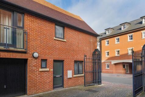 The-Gatehouse-Low-Res-7