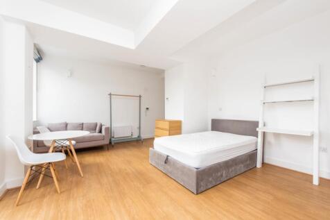studio room 