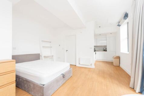studio room 