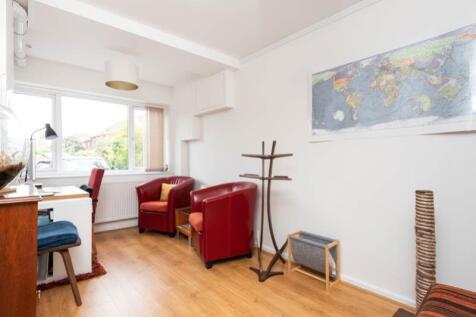 reception room/study 