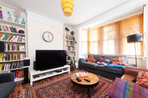 86 Divinity Road High-2