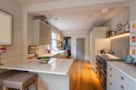 24 Lonsdale Road-04661