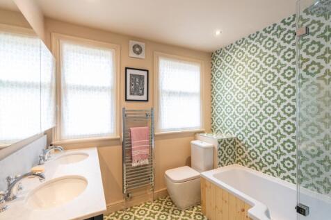 24 Lonsdale Road-04697