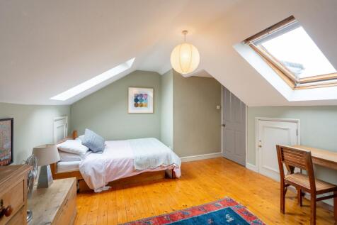 24 Lonsdale Road-04759