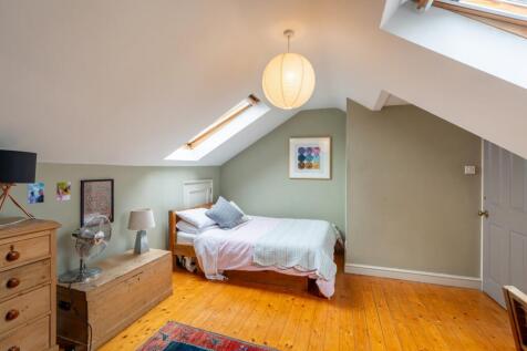 24 Lonsdale Road-04764