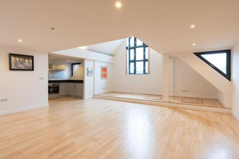 48 The Lion Brewery-00957