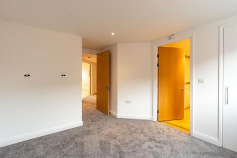 48 The Lion Brewery-01022