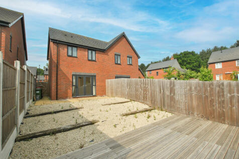 garden rear of ho...