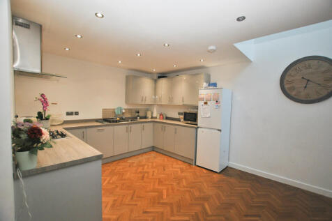 Kitchen_edited