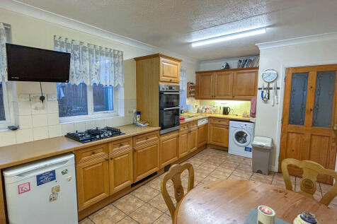kitchen diner 1