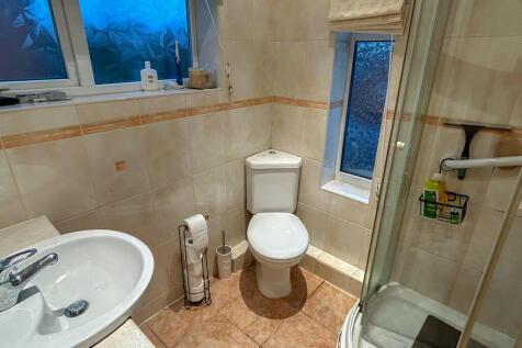 shower room 1