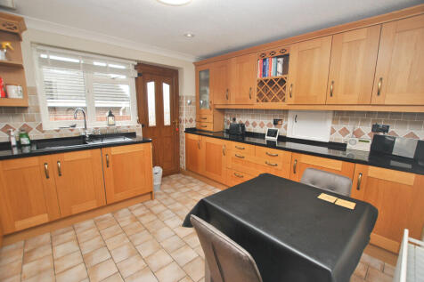 Kitchen_edited