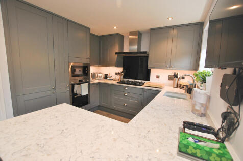 Kitchen_edited