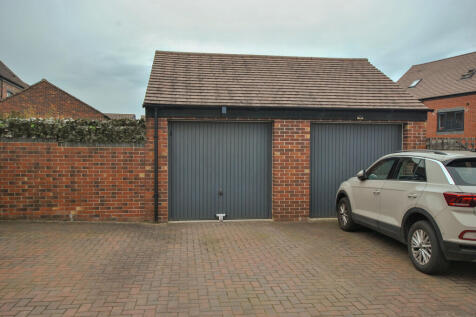 Garage_edited