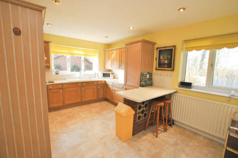 Kitchen_edited