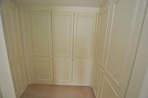 Dressing Room_edi...