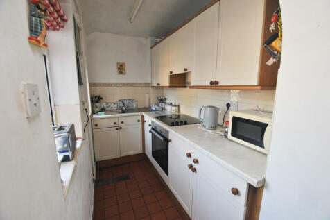 Kitchen_edited