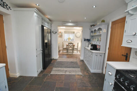Kitchen3_edited