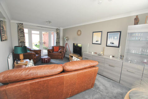 Lounge2_edited